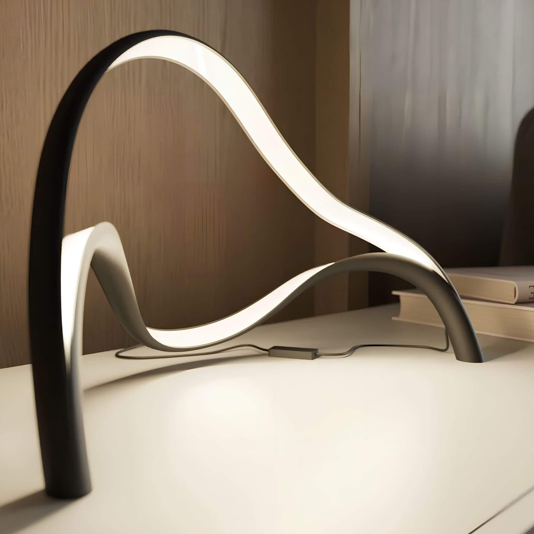 Lumaglow - Slank LED-bordlampe