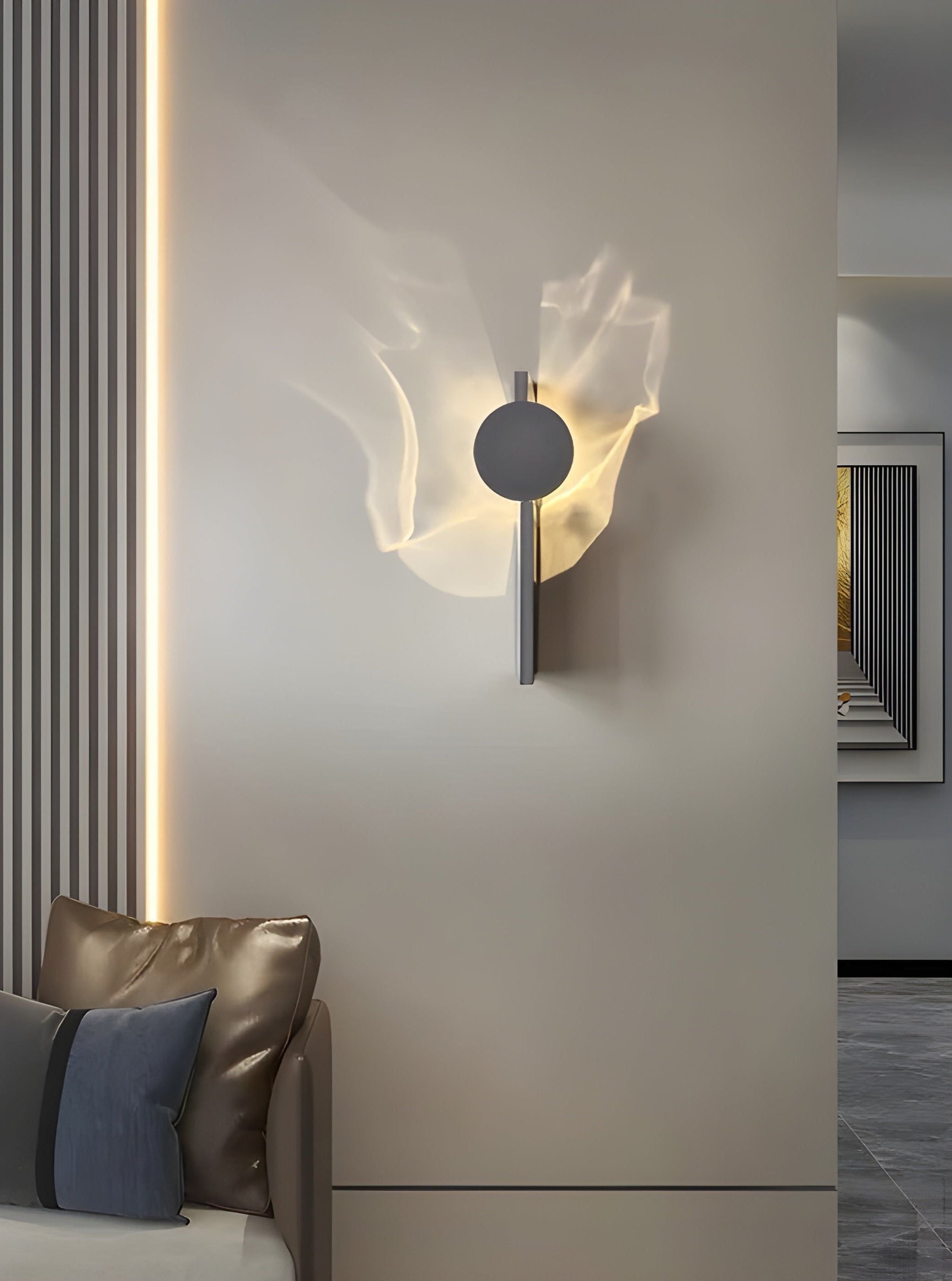 LumiAura – Elegant LED-vegglampe