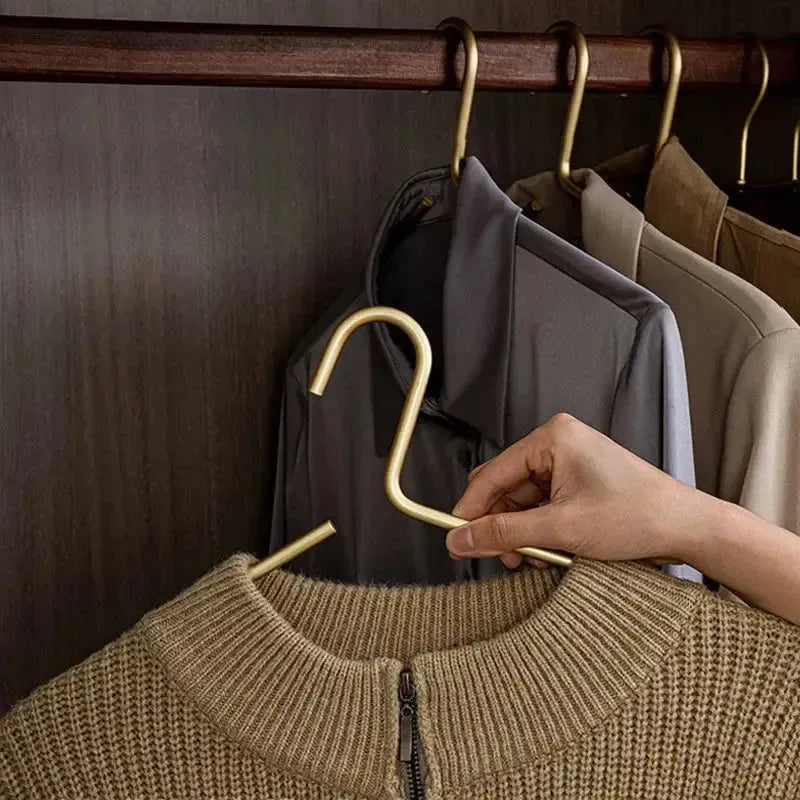 HangerSet - slanke, moderne metallhengere (4+1 stk.)