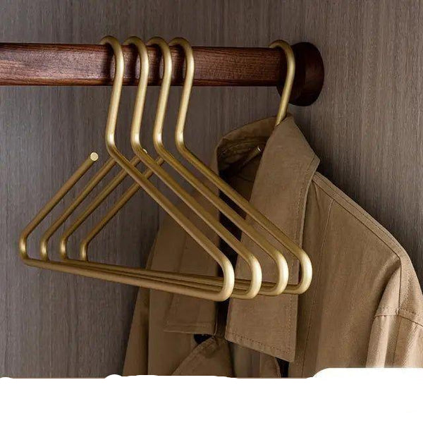 HangerSet - slanke, moderne metallhengere (4+1 stk.)