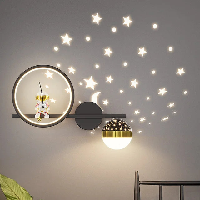 Aurora moderne lampe med myk belysning