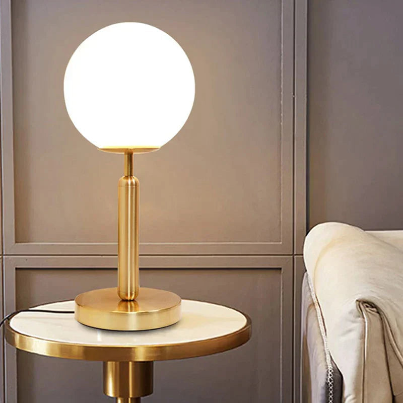 Sfære Elegante bordlampe - sofistikert globusdesign for stilfull belysning