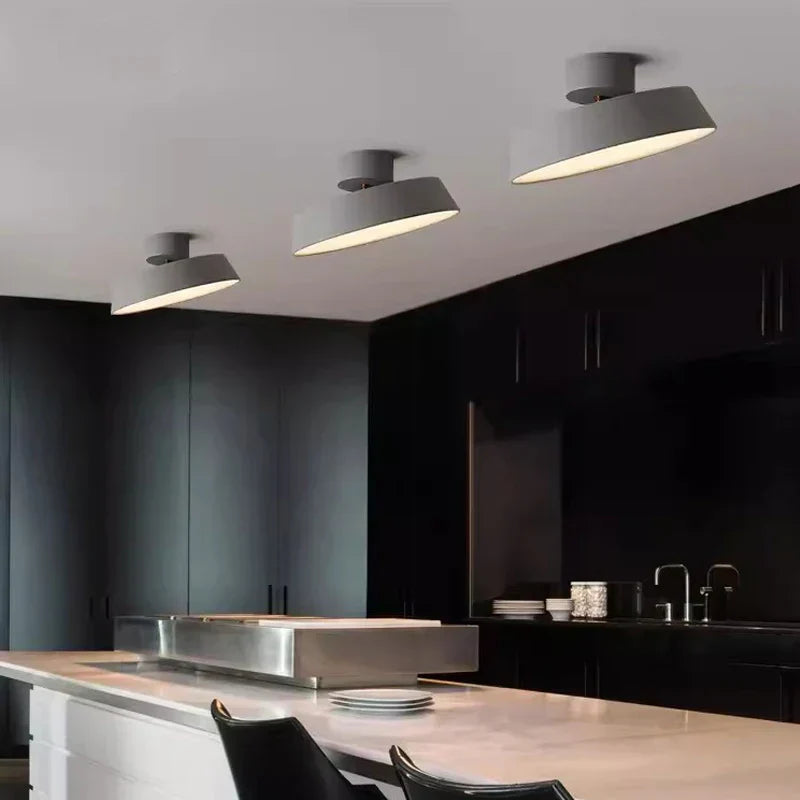 LumiFlex Roterende LED-taklampe - Moderne og justerbar belysning