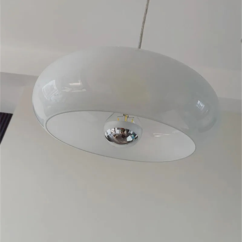 LumiOval - Elegant pendellampe i slankt, ovalt glass