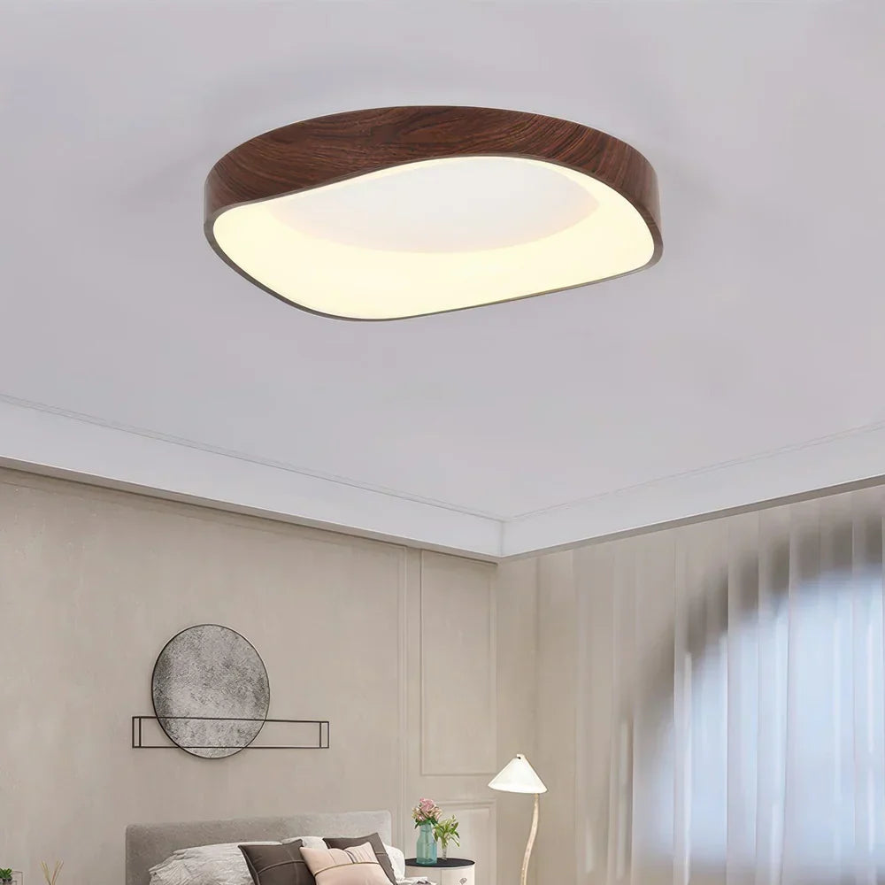 LysLuna Elegant taklampe i tre med myk LED-belysning