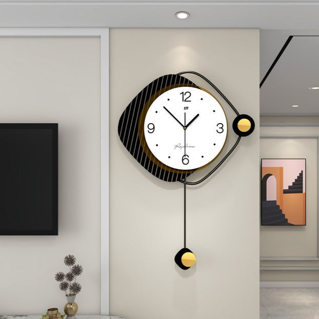 TimeSwing - Moderne geometrisk pendelveggklokke
