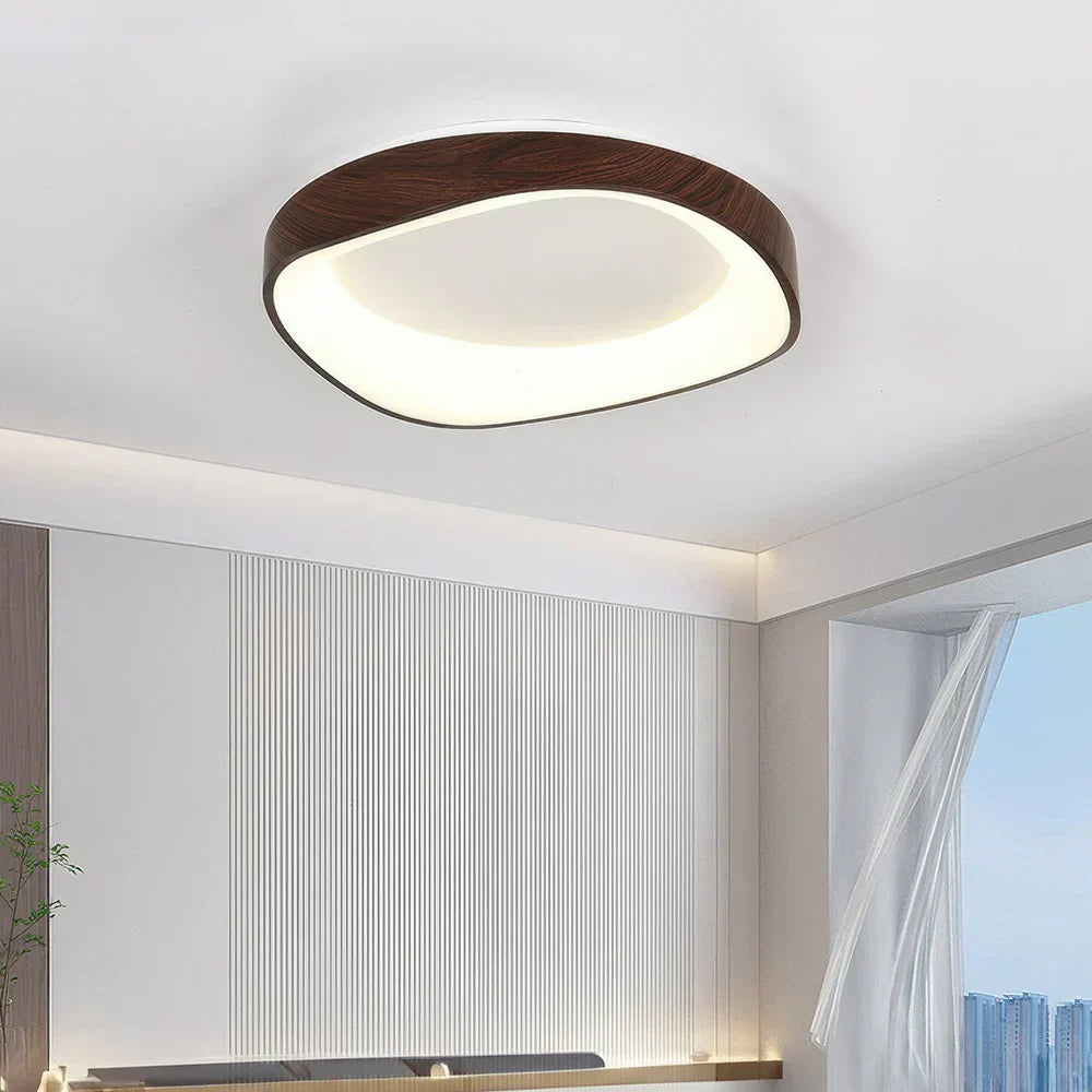 LysLuna Elegant taklampe i tre med myk LED-belysning