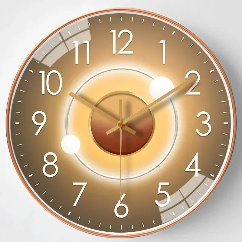 SilentTime - Digital veggklokke i klassisk stil