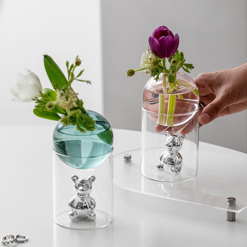 LumaSphere – Elegant kunstnerisk glassvase med skulpturell topp