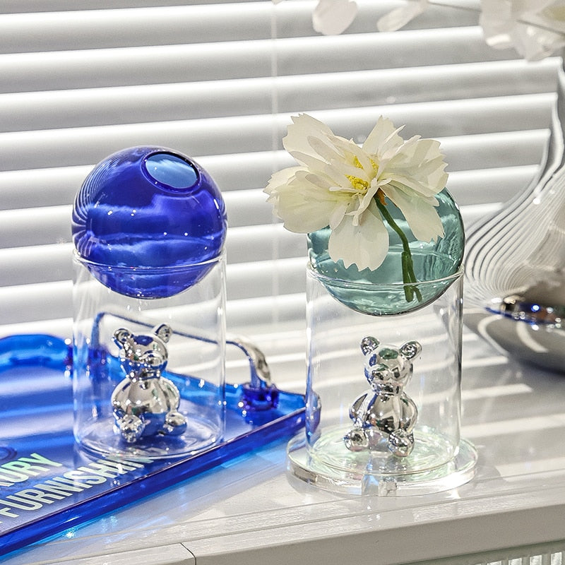LumaSphere – Elegant kunstnerisk glassvase med skulpturell topp