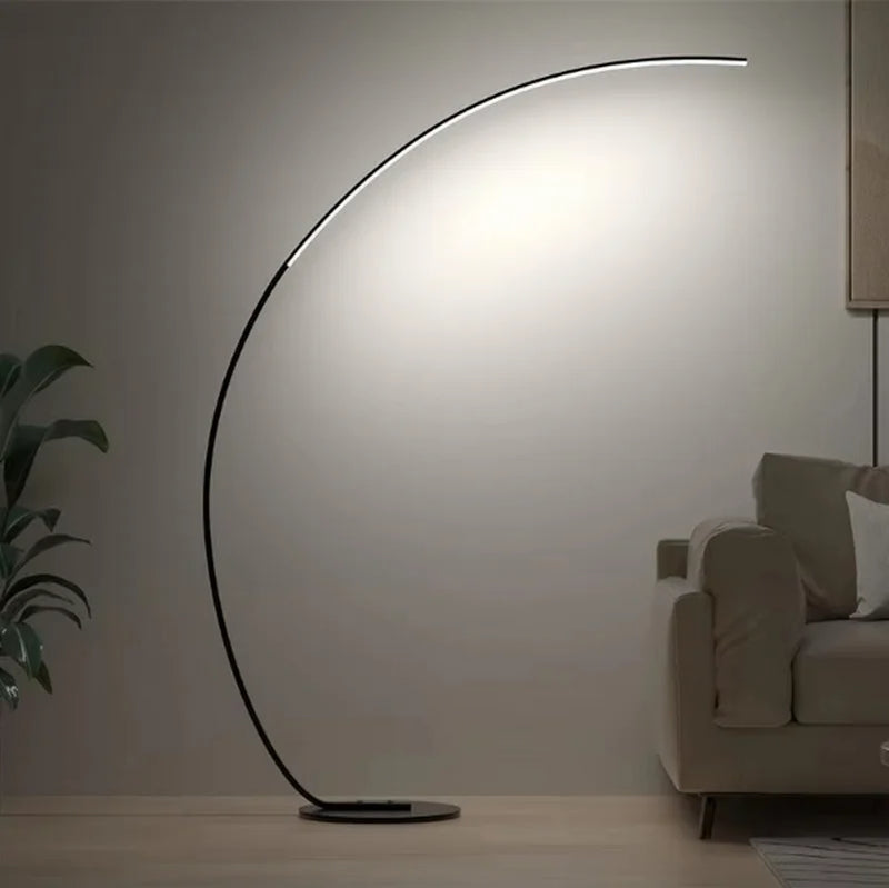 ArcGlow - Moderne og minimalistisk gulvlampe