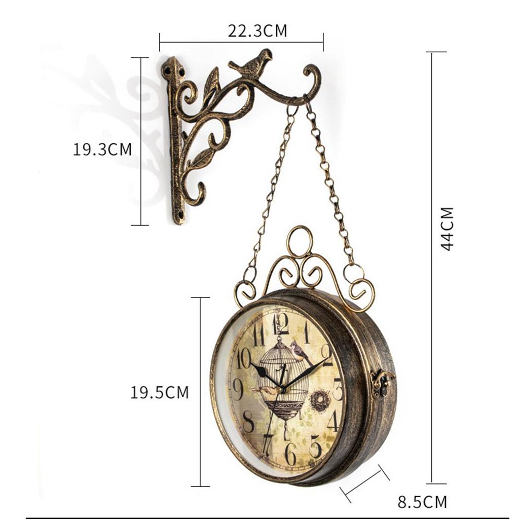 TimelessTracks - Vintage togstasjonsklokke for klassisk eleganse