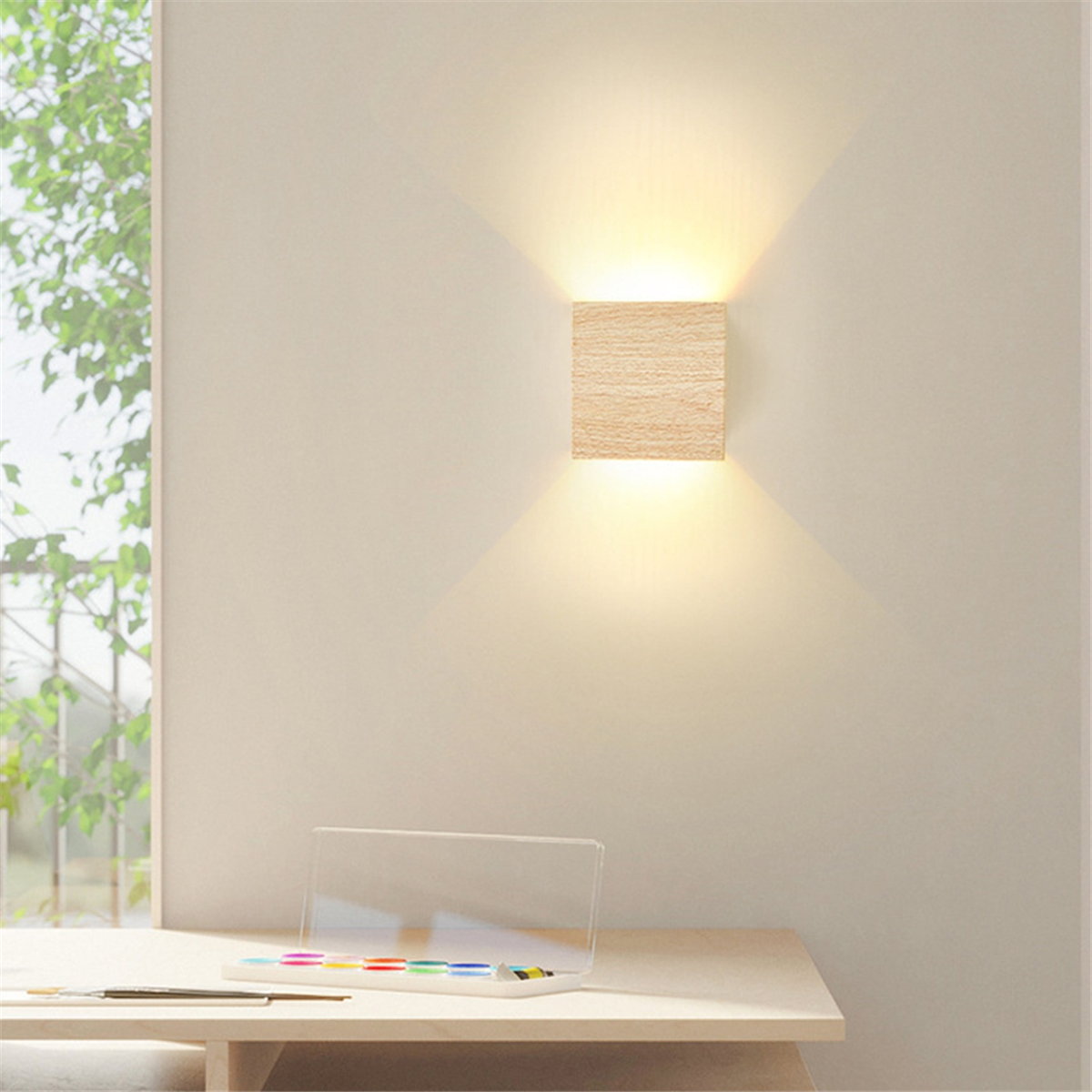 NordLys vegglampe i tre – Minimalistisk vegglampe