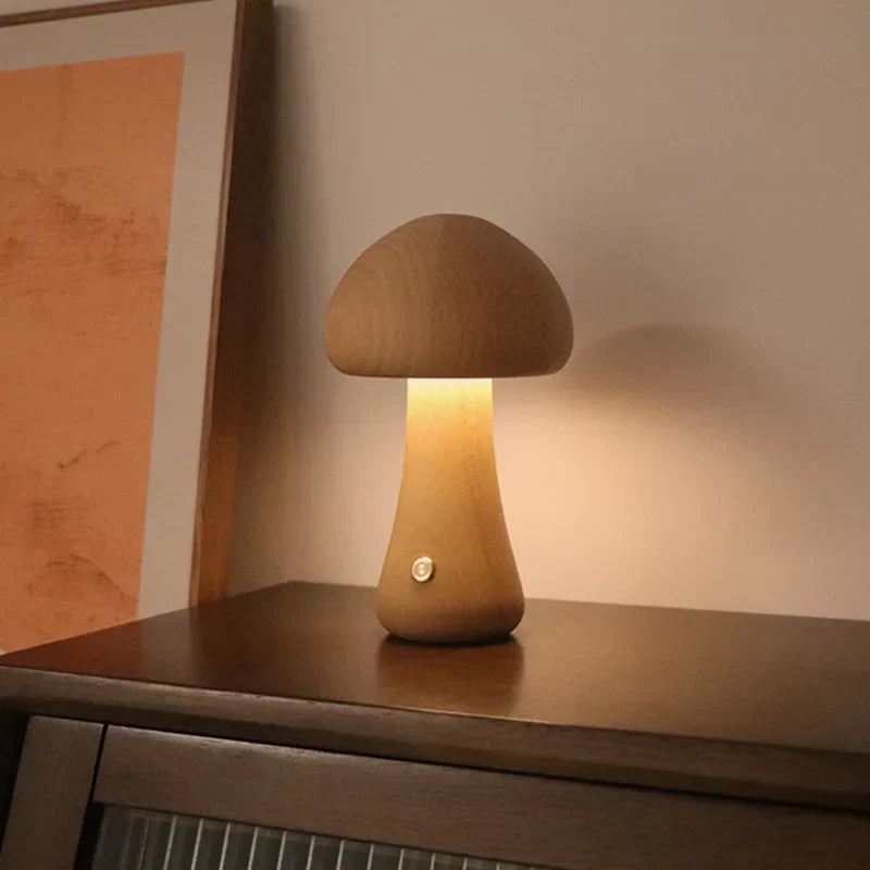 MystiGlow bordlampe med svamp i tre