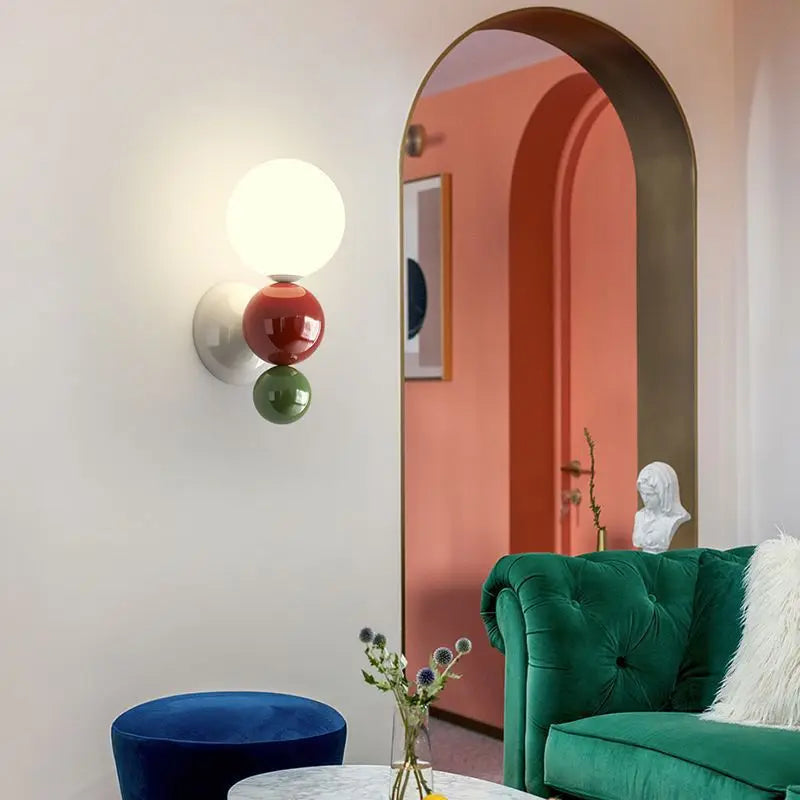 BubbleGlow – Moderne sfærisk vegglampe