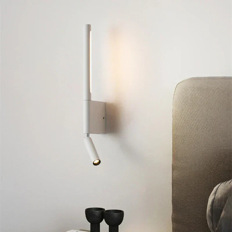 LumiGlow Elegant LED-vegglampe – Stilig belysning for avslapning og hygge