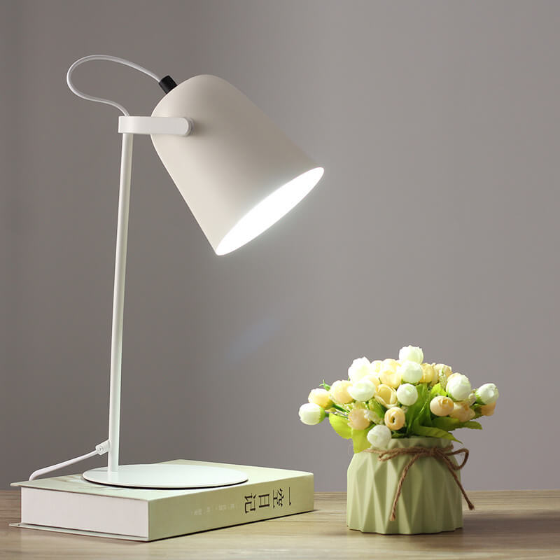LumiTouch - Minimalistisk skrivebordslampe med stativfot og berøringskontroll