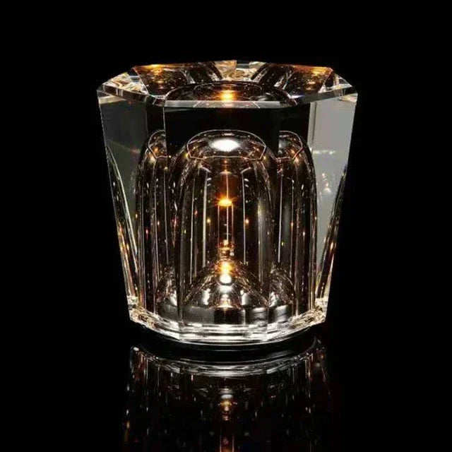 LumiGleam - Krystallfasettert bordlampe