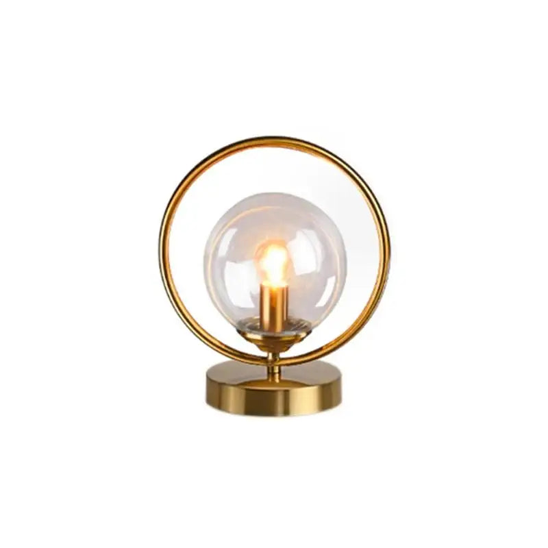 EleganceGlow bordlampe i glass - stilig design med messingdetaljer