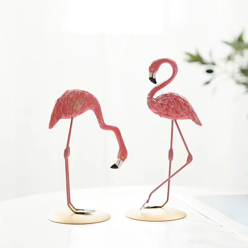 Flamora dekorativ flamingofigur – Elegant og unik karakter for hjemmet ditt