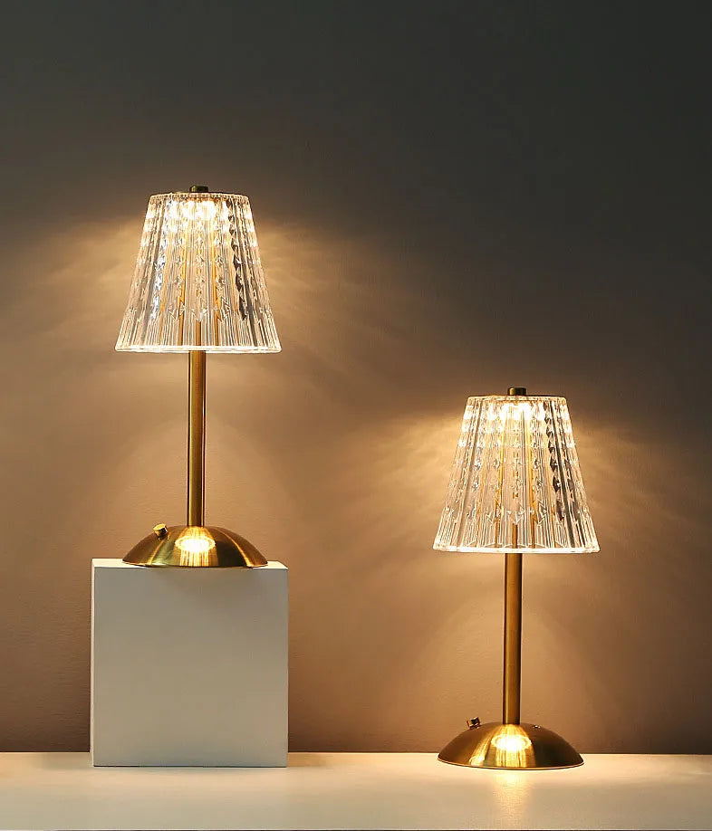 LED-bordlampe i krystall