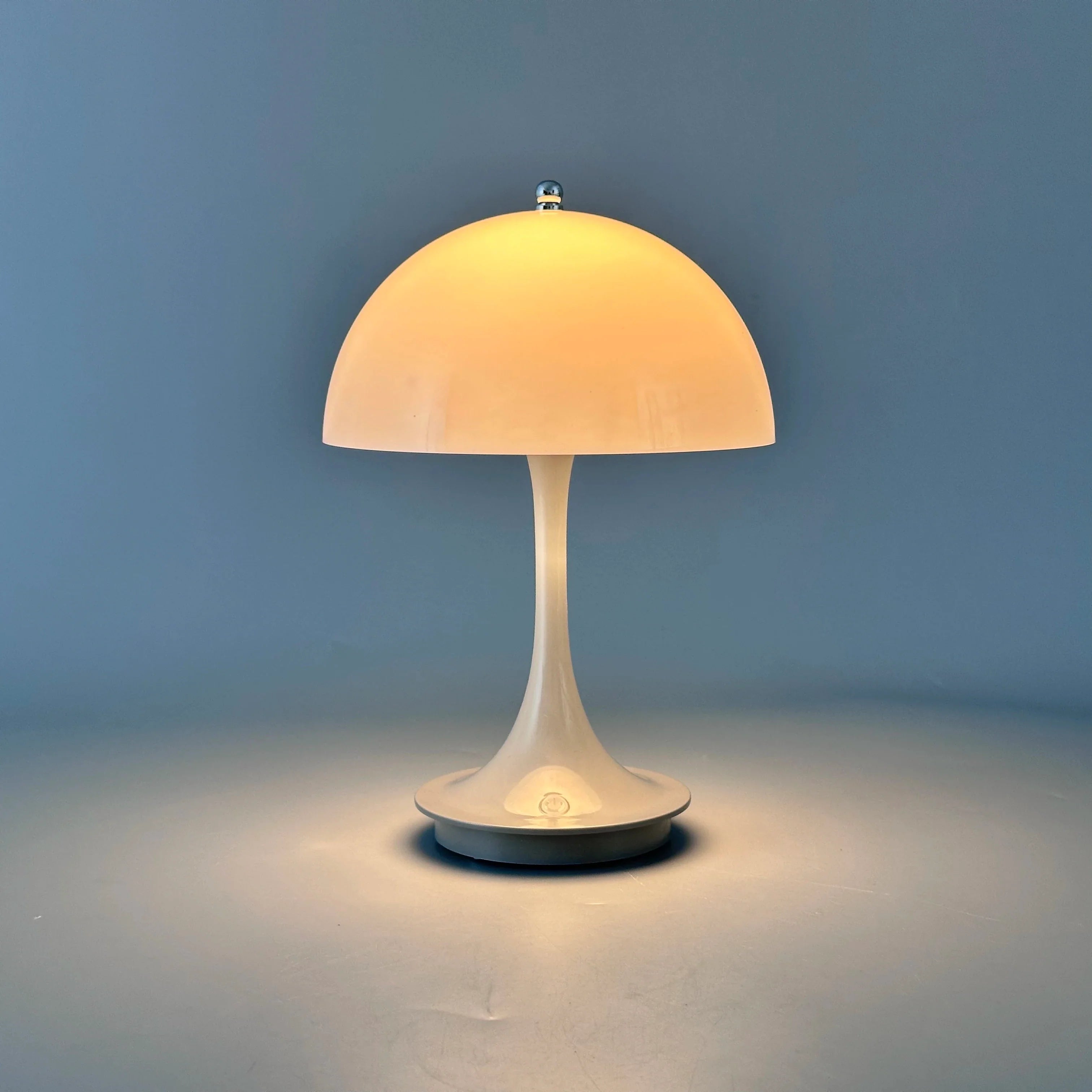 Mushroom 3-fargede oppladbare LED-bordlamper med dimming