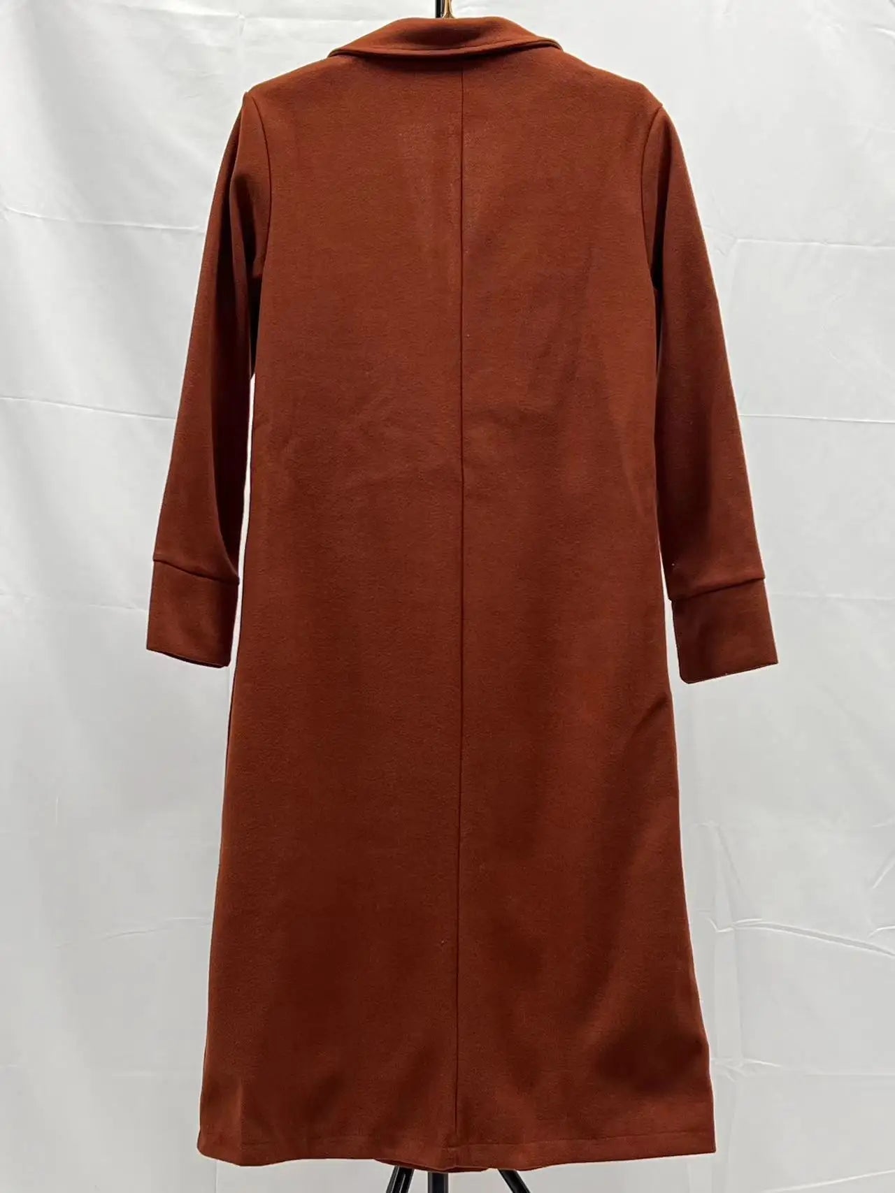 Sara lang ullfrakk til dame