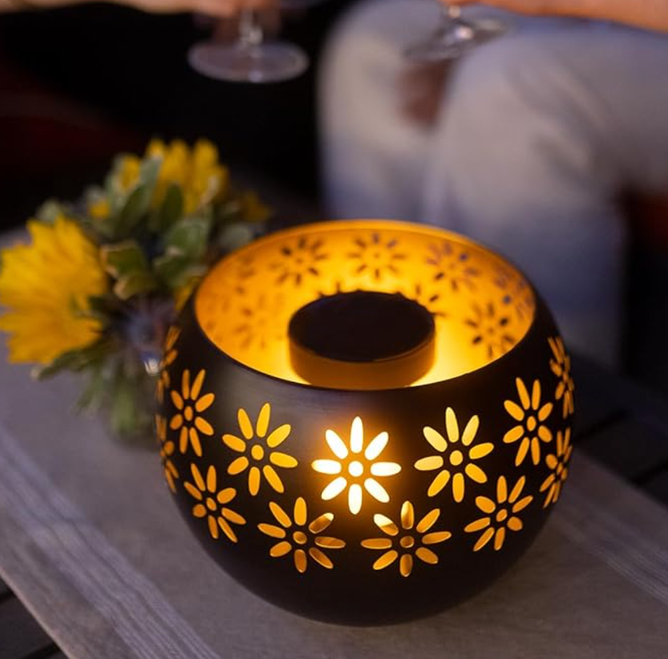LumiBoost – Solar blomsterlampe for utendørs dekorasjon