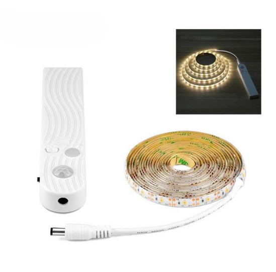 GlowTrack - LED-lysstripe med batteribevegelsessensor