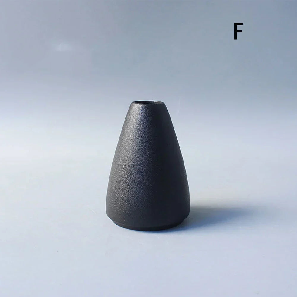 EllaForm teksturert keramikkvase