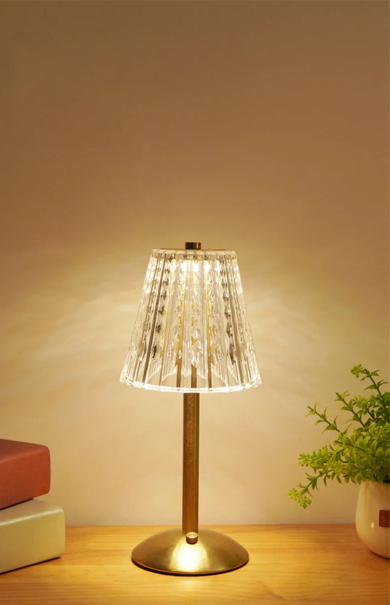 LED-bordlampe i krystall