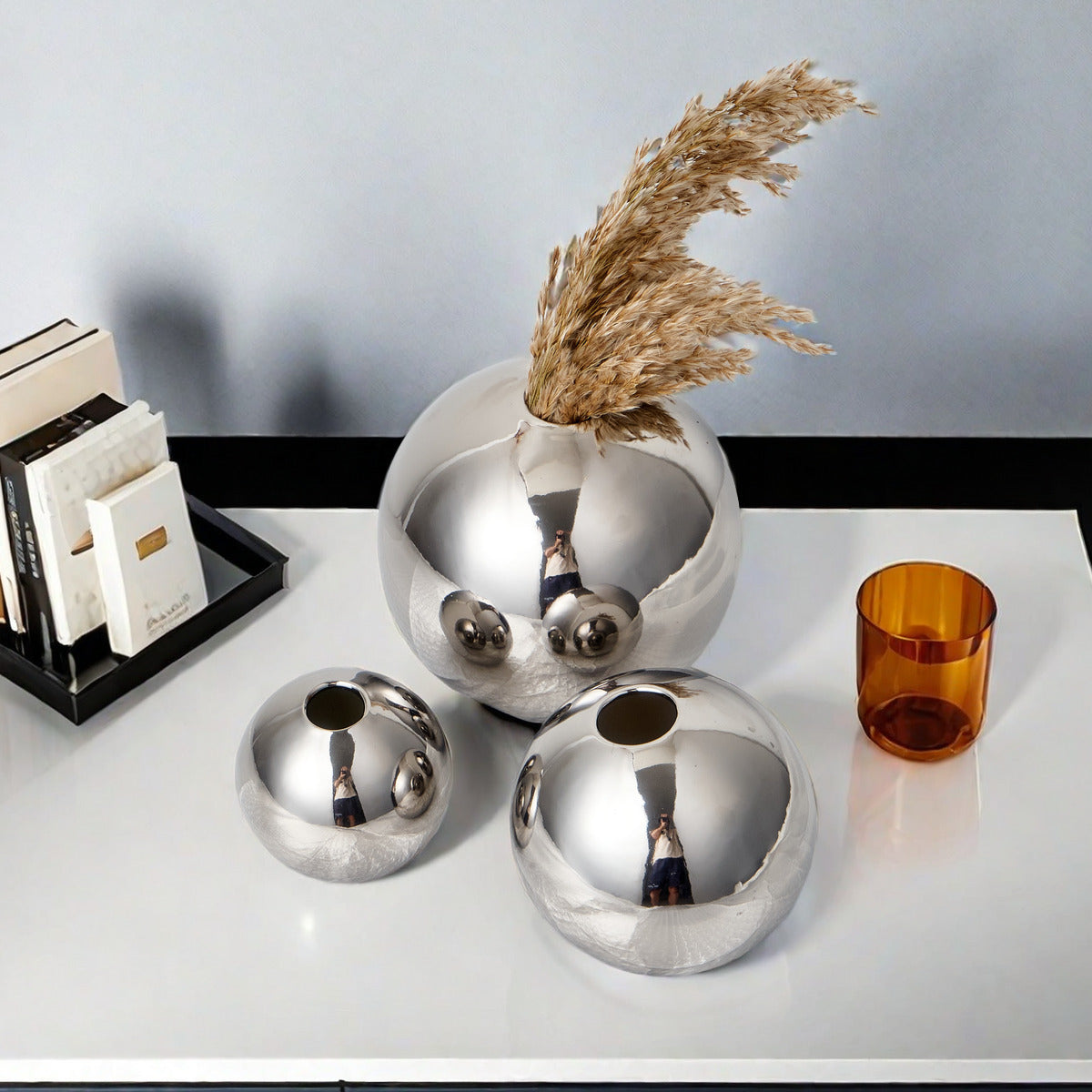 LivaForm rund dekorativ vase