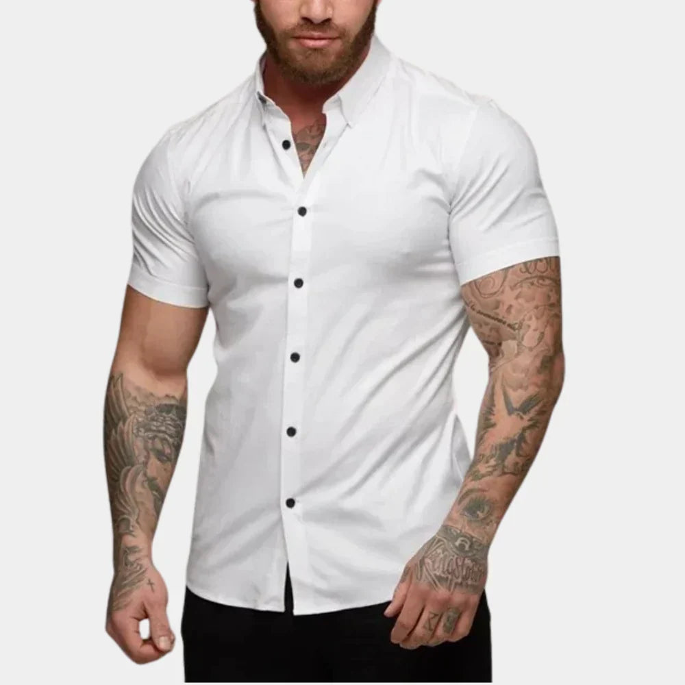 Nohr – Slim Fit kortermet skjorte med knappelukking og strukturert krage