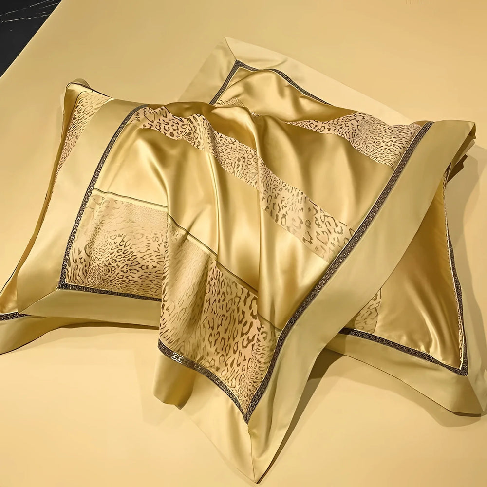 SatinLuxe sengetøysett – Luksuriøst design med satengstriper for optimal komfort