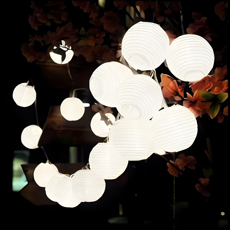 LumiFest - Solcelledrevne papirlykter med lys