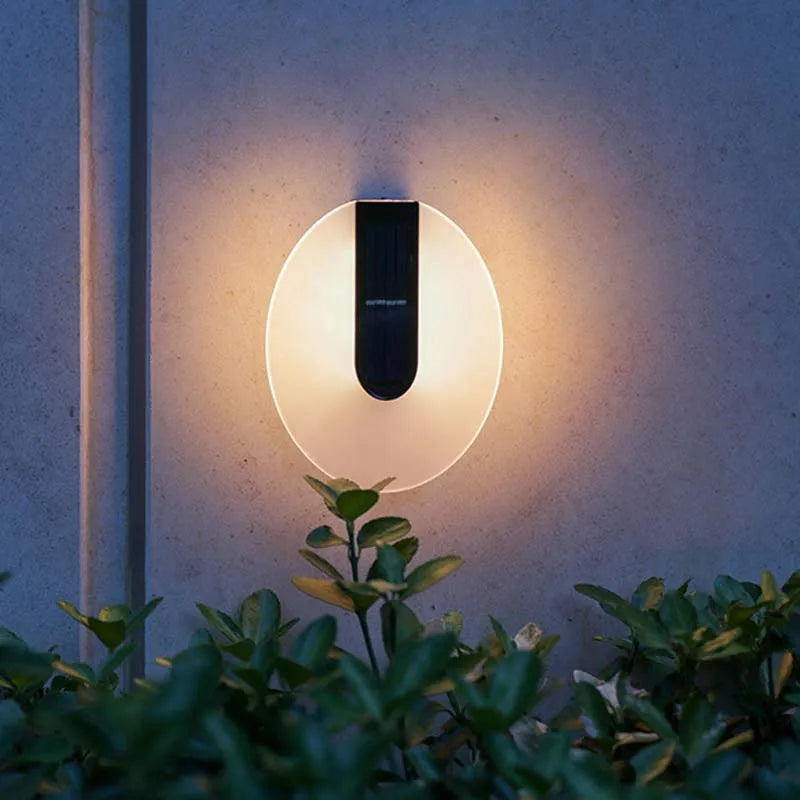 Elegant LED-vegglampe for utendørs bruk