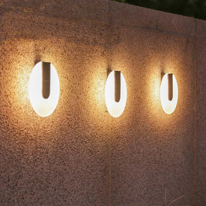 Elegant LED-vegglampe for utendørs bruk