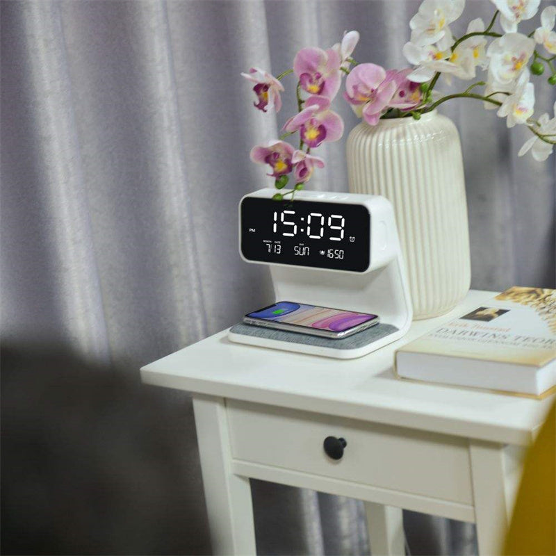 GlowTime LED-vekkerklokke med digitalt display og trådløs hurtiglading