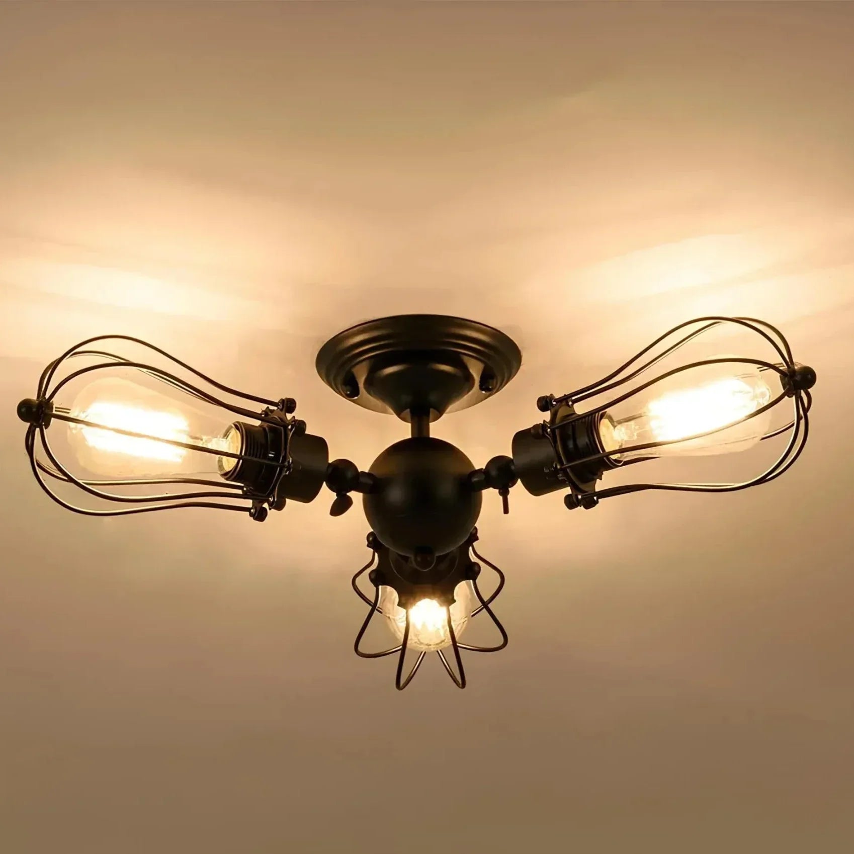 LysForma justerbar taklampe – Fleksibel belysning i moderne design