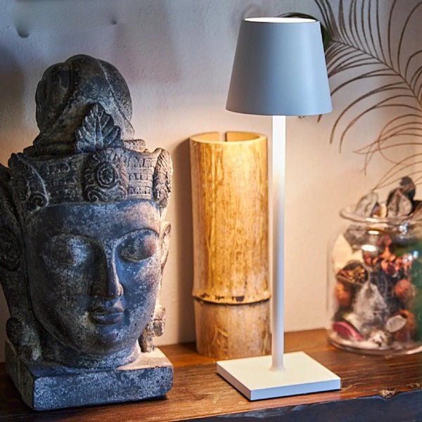 En elegant LED bordlampe