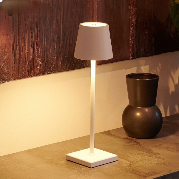 En elegant LED bordlampe