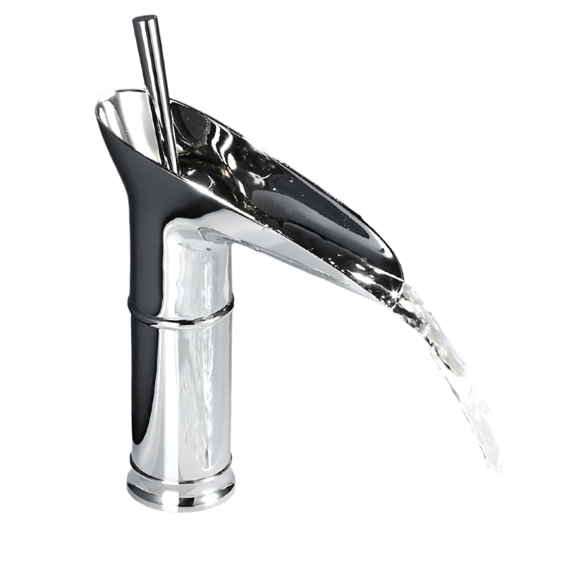 AquaCascade – Vannfallskran for servant