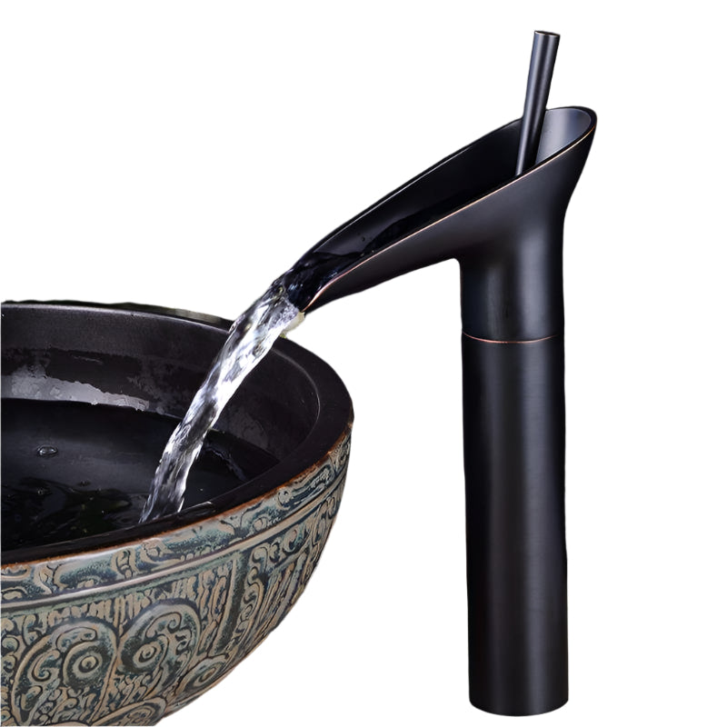 AquaCascade – Vannfallskran for servant