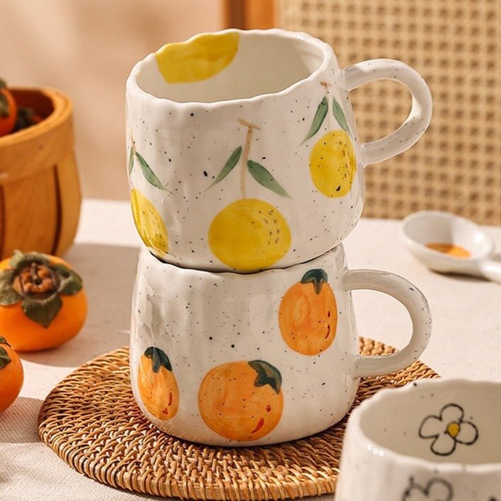 FruitiSip - Levende keramikkrus med leken fruktkunst