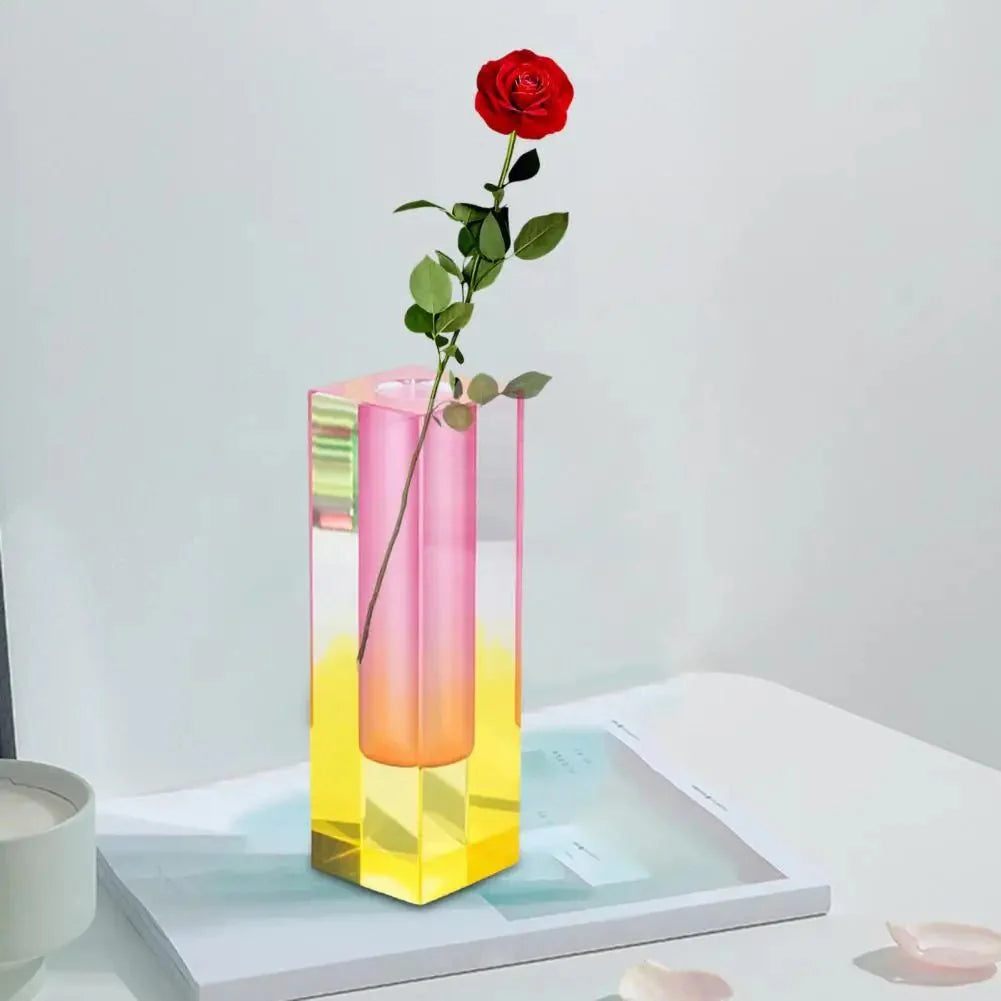 LumiBloom - blomstervase i krystall med gradient