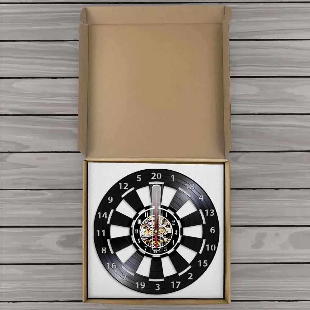 DartGlow - Vintage veggklokke med darttavle