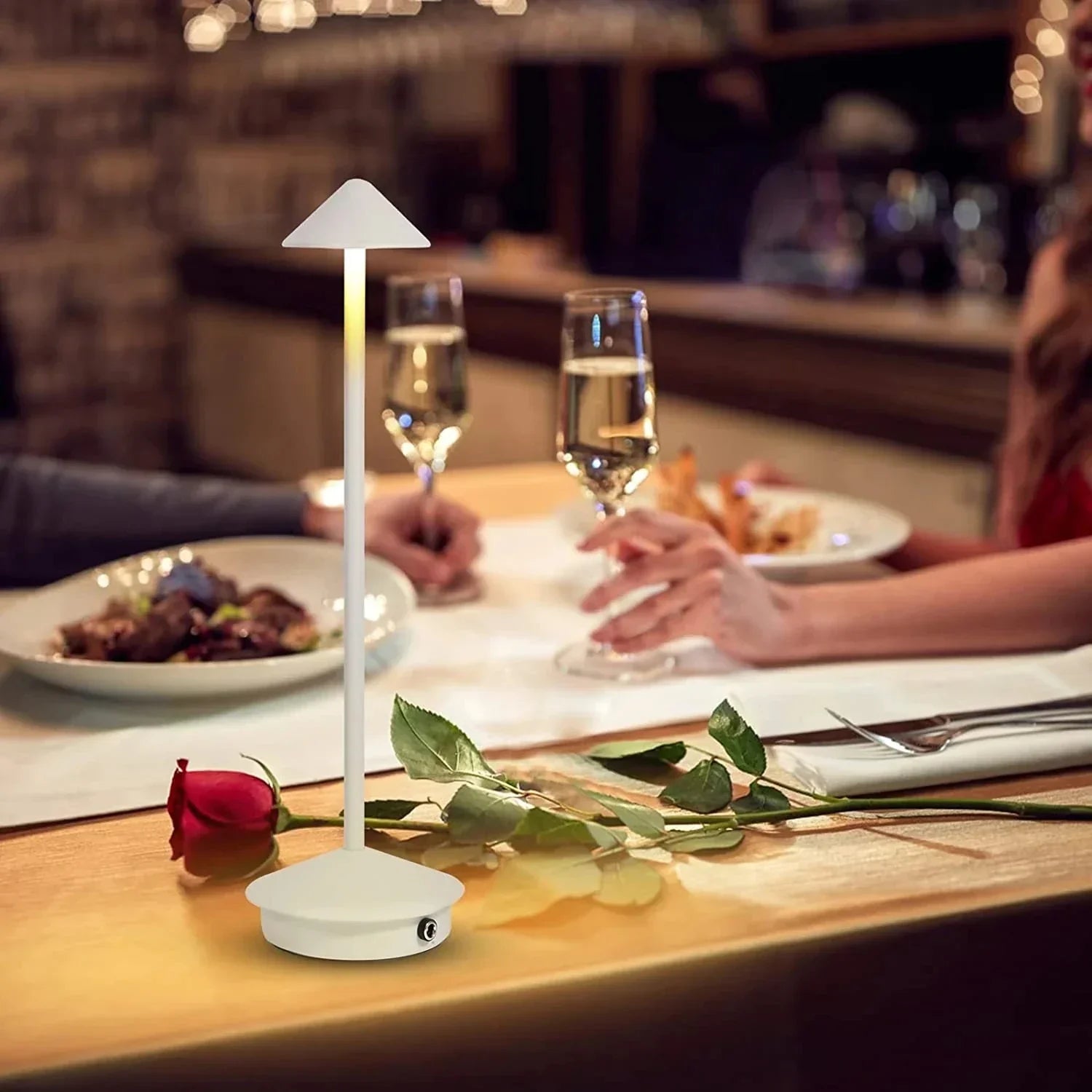LumaGlow - bordlampe elegant belysning for en koselig atmosfære