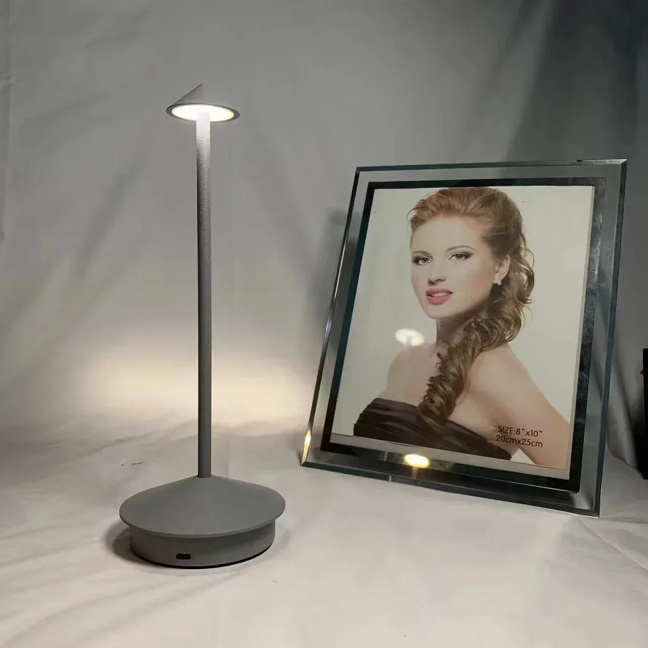LumaGlow - bordlampe elegant belysning for en koselig atmosfære