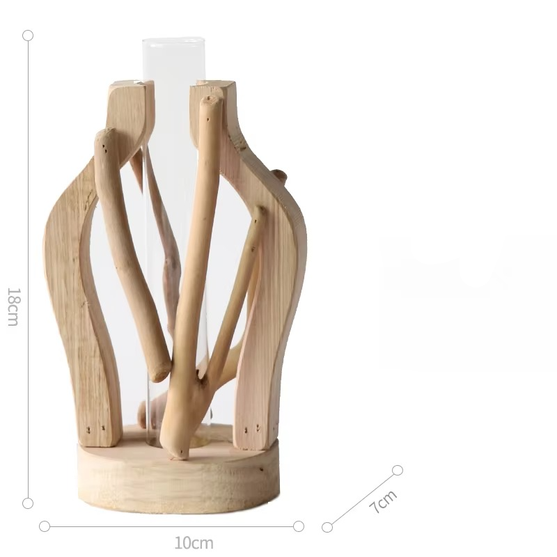BranchForm Trævase – Kunstnerisk treinspirert design