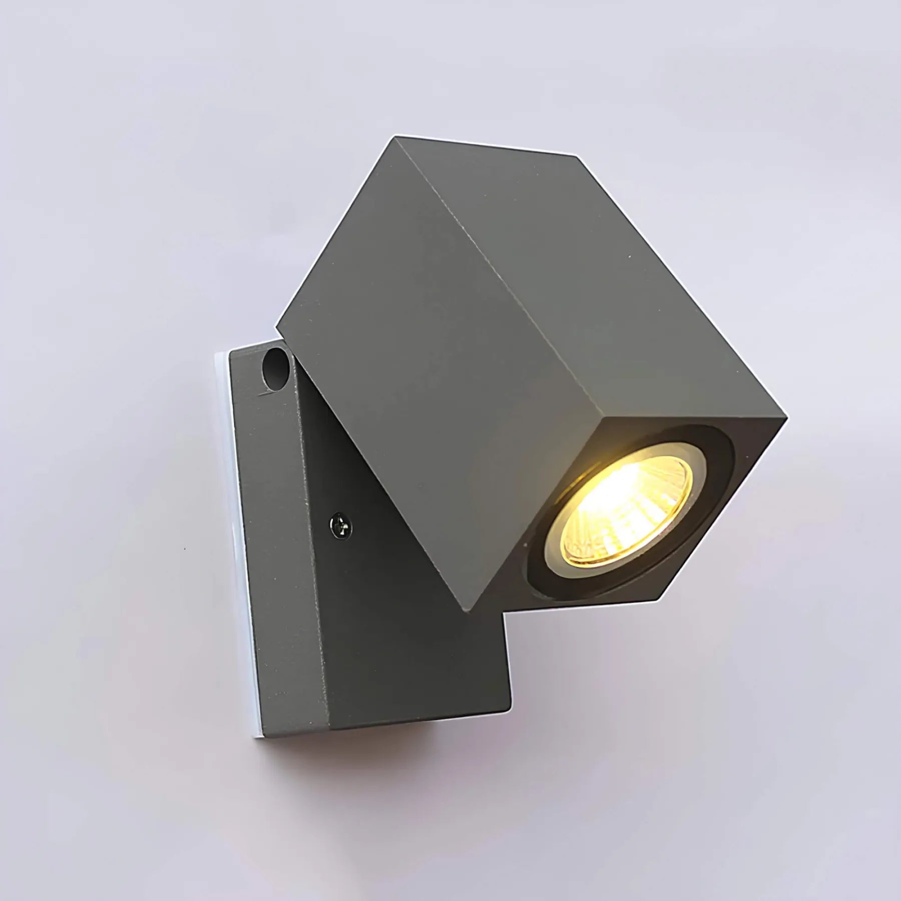 LumoEdge – Estetisk vegglampe med tynn kant
